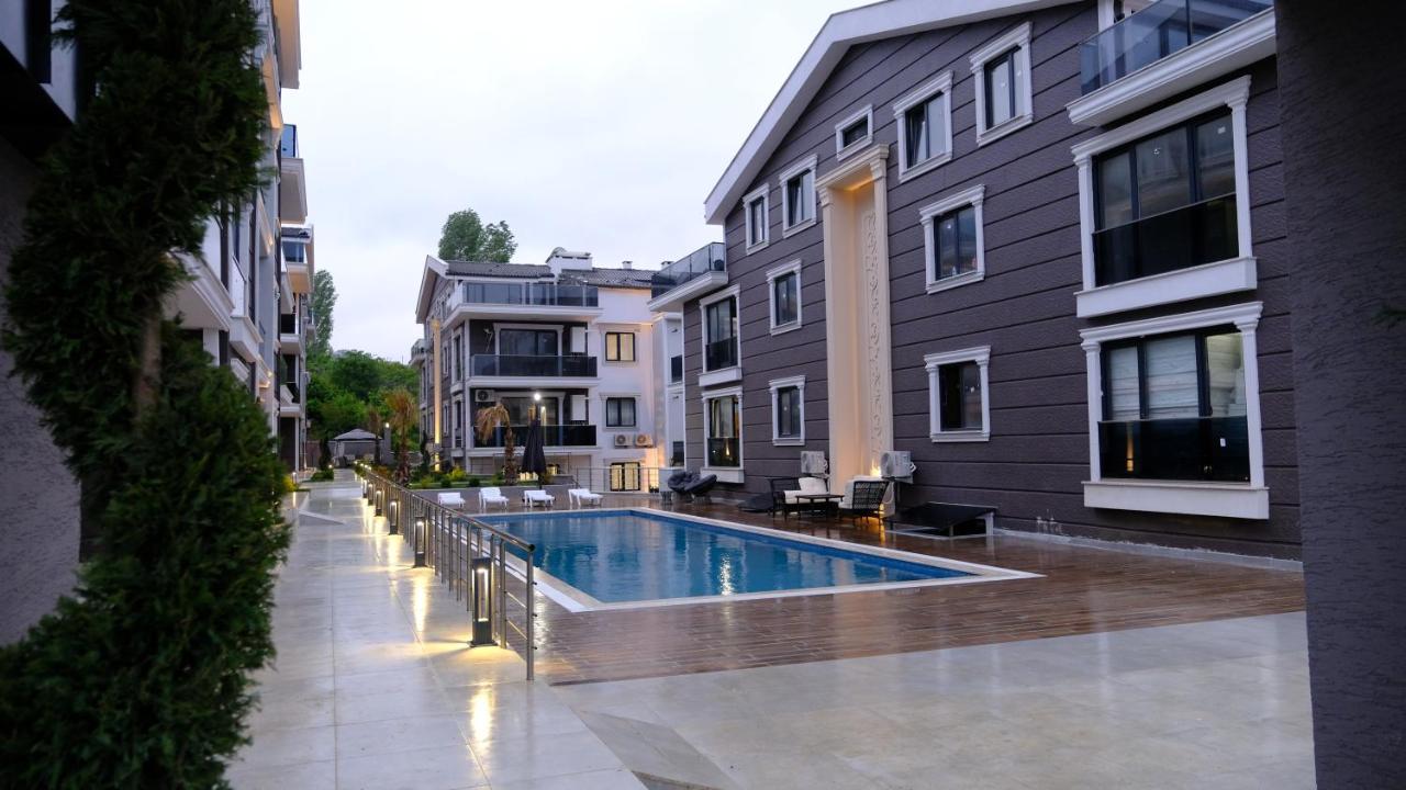 Aparthotel Flower City Suits à Yalova  Extérieur photo
