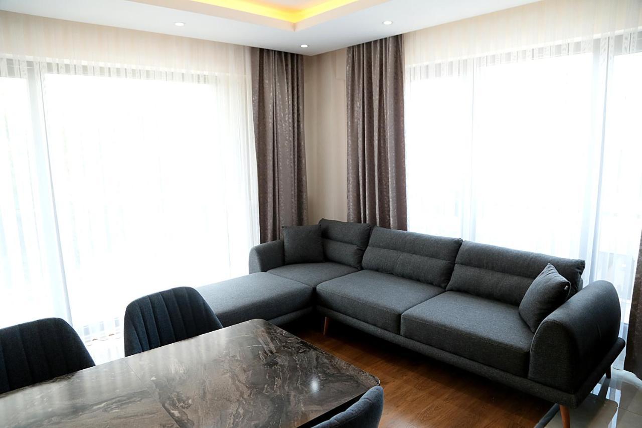 Aparthotel Flower City Suits à Yalova  Extérieur photo