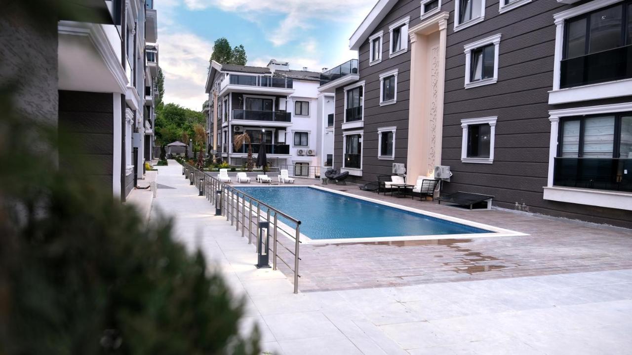 Aparthotel Flower City Suits à Yalova  Extérieur photo