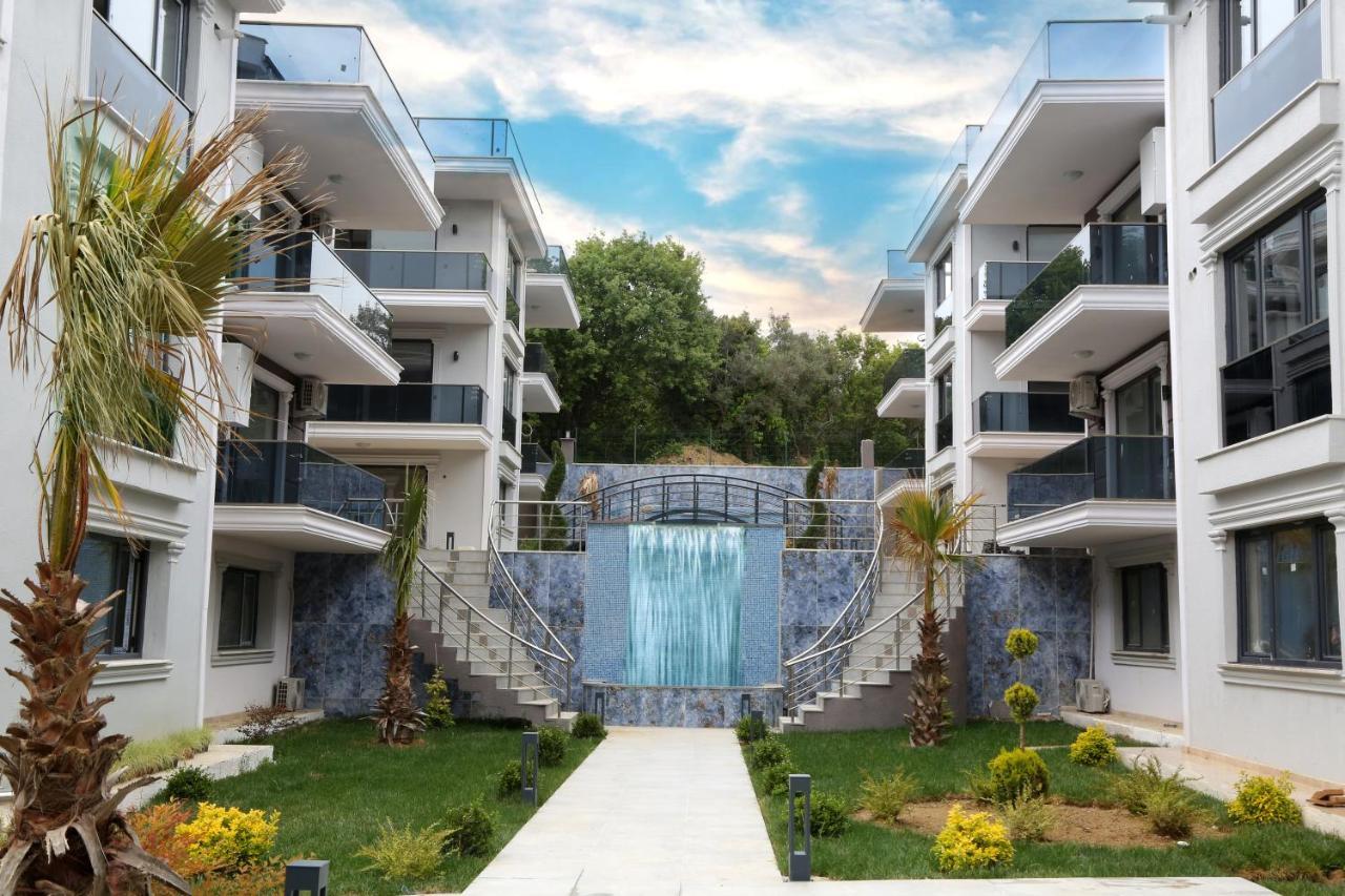 Aparthotel Flower City Suits à Yalova  Extérieur photo