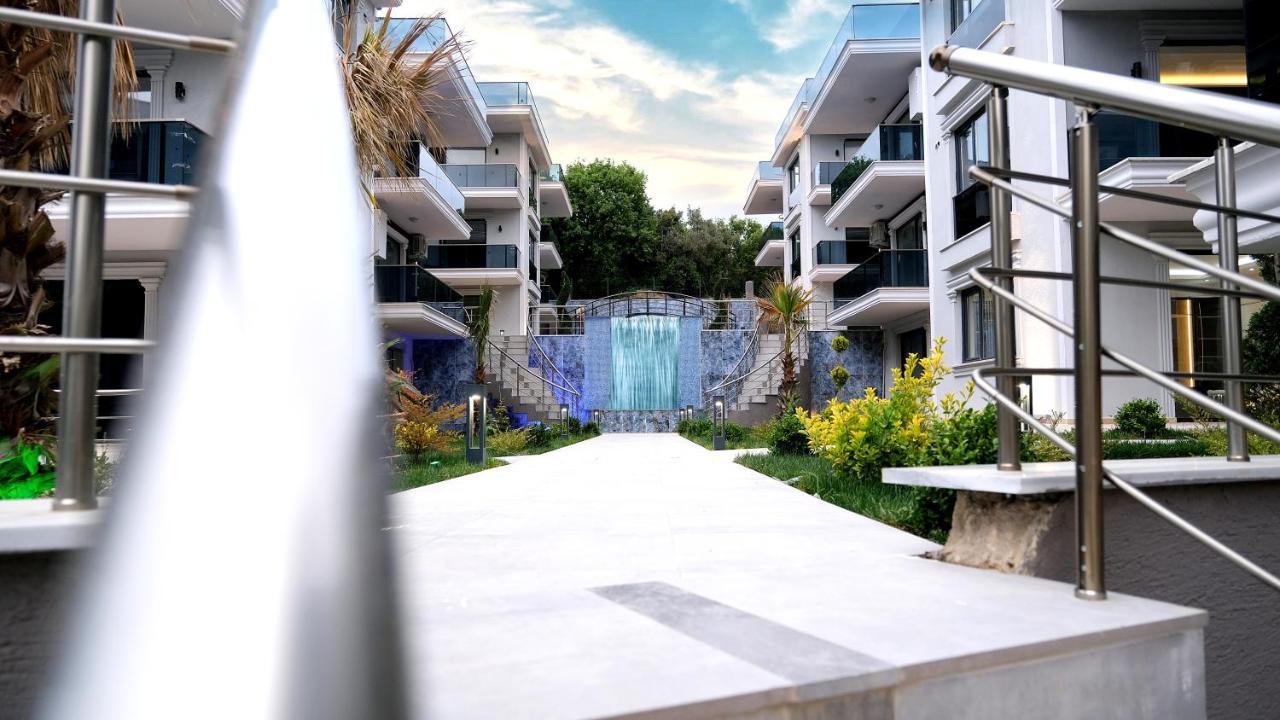 Aparthotel Flower City Suits à Yalova  Extérieur photo