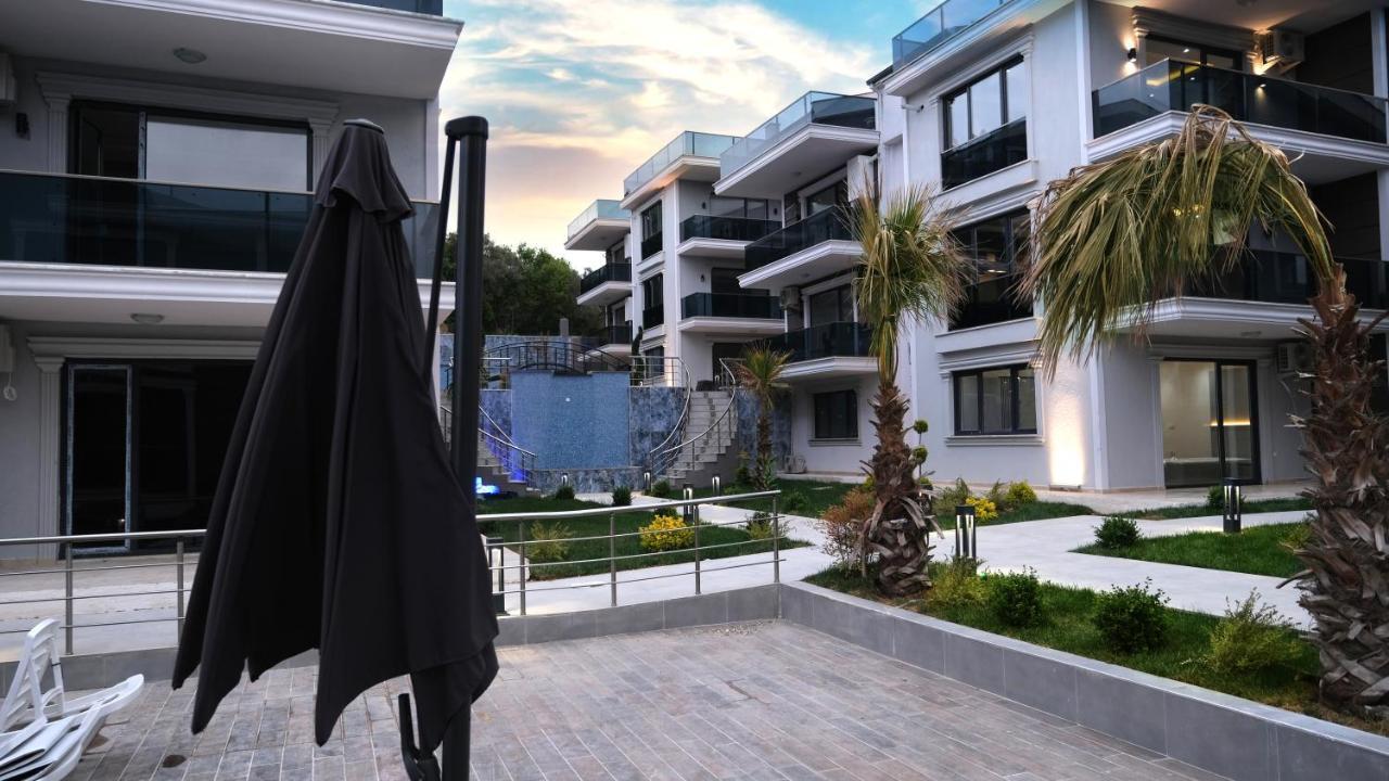 Aparthotel Flower City Suits à Yalova  Extérieur photo